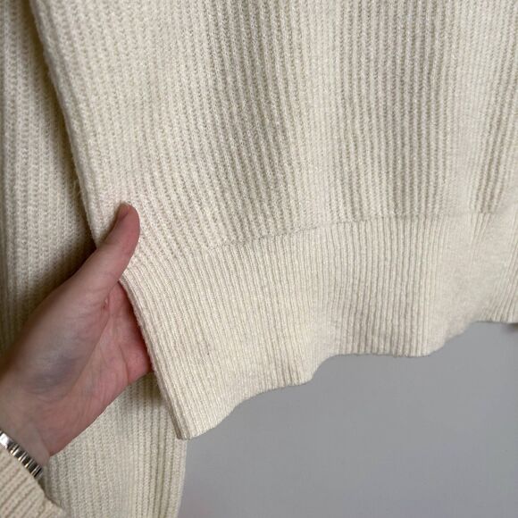 American Eagle Balloon Sleeve Crewneck Sweater - Picture 6 of 8